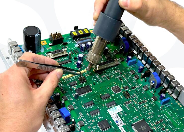 Ремонт электронных плат: когда восстановление выгоднее замены