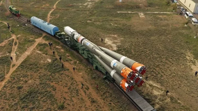 На Байконуре подготовили к пуску ракету «Союз-2.1а»