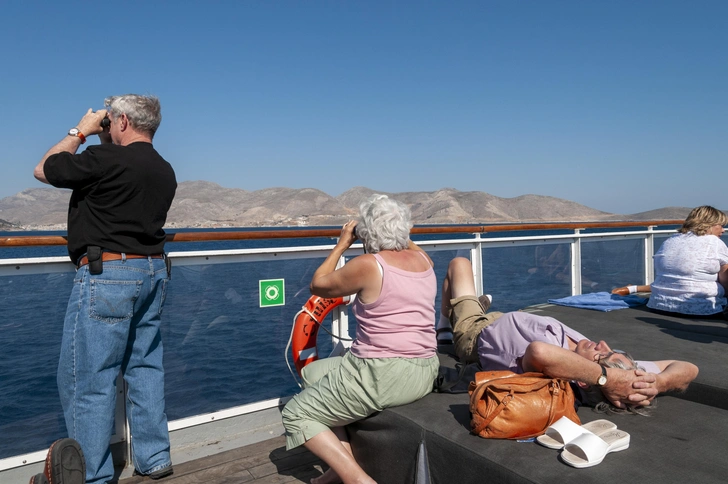 «Проклятый рейс»: на круизном лайнере за день погибли два пожилых туриста