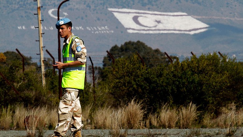 Российского туриста арестовали на Северном Кипре после драки с полицией