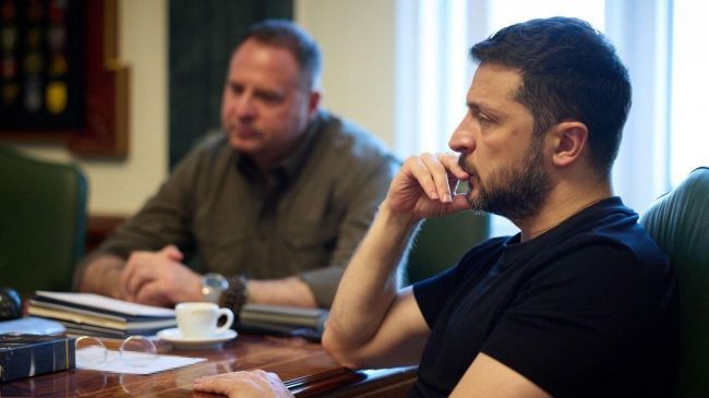 Давление на Зеленского — «имитация Вашингтоном верности „духу Анкориджа“»