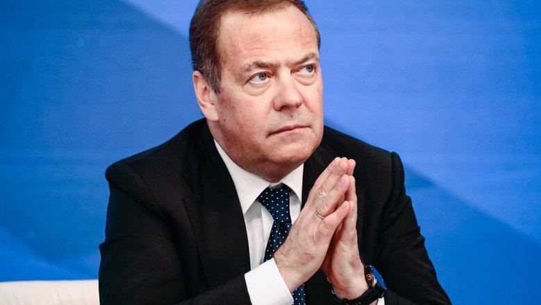 Медведев объяснил, что миру показала история с российским археологом Бутягиным