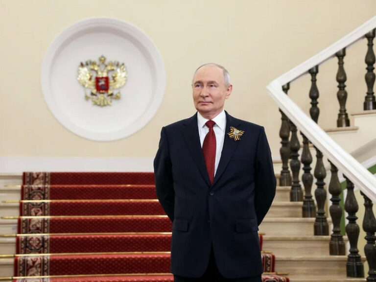 «Пусть приезжает»: Путин сделал Зеленскому неожиданное предложение и заявил о завершении конфликта