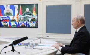 Путин и Лукашенко по видеосвязи провели учения ядерных сил