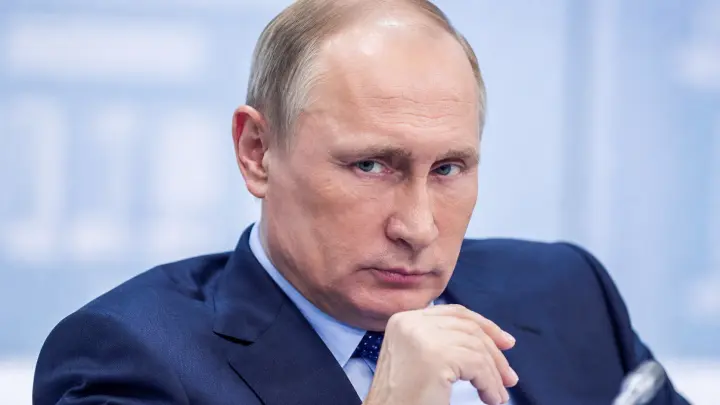 Тихого слова Путина хватило для страха депутатов: Вот, что было дальше