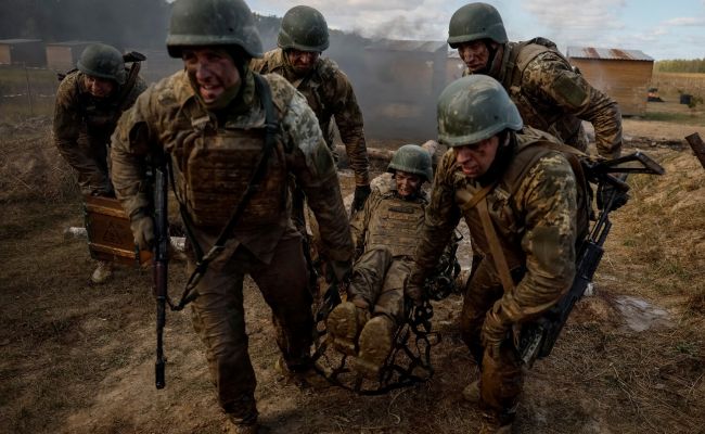 Военный эксперт: наши войска выбивают ВСУ из Константиновки, у врага большие потери