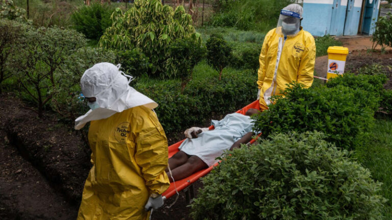 Заражение Эболой в Конго, по прогнозам ВОЗ, может достичь высокого уровня